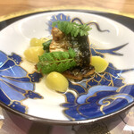 Gomi Gokan - 秋刀魚と銀杏