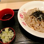 いろり庵きらく - ざる蕎麦 420円