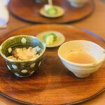 柚木元 - 松茸+銀杏ご飯、熊ロース+雑キノコ鍋のスープ、お新香