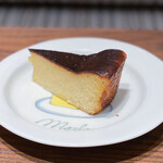マーロウ ブラザーズコーヒー - バスクチーズケーキ