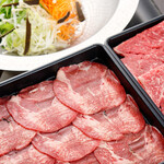 Kuroge Wagyu beef and beef tongue shabu shabu