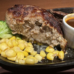 Sutekiandohambagusenmontennikunomurayama - ハンバーグから肉汁ジュワー！