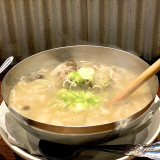 オカン焼肉 紅ちゃん_0