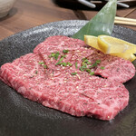 本格焼肉 韓国料理 徐家 - 上ロース(塩)