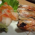 いしもん - 赤海老刺し（頭塩焼き）