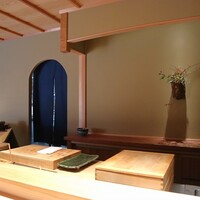 枯淡 - カウンターのみ８席