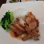龍潭酒家 - 香港式 若鶏の照り焼きチキン（アップ）