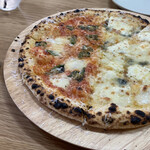 Pizza双 - 