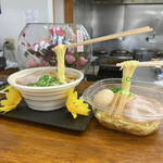 青竹手打ラーメン 日向屋 - 