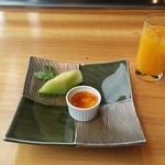 さが風土館 博多季楽 - 佐賀産オレンジジュースと果物