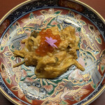 美会 - オースワンというタイの屋台の鉄板焼きです。タイでは牡蠣が多いようですが今回は佐渡の黒鮑