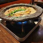 湘南韓国料理GOKAN - 佐助豚バラ肉のゴマ鍋