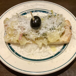 BARU 竹末 - お通し(400円)：ピアディーナと蕪のくたくた煮。