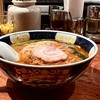 支那麺 はしご 本店