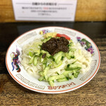 白龍 - ・じゃじゃ麺 小 560円/税込