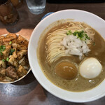 ヌードル＆スパイスカレー 今日の1番 - 