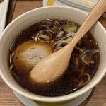 Shinnji Dai - 黒醤油ラーメン（350円＋税）