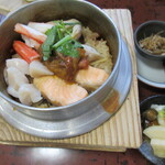 釜めし むつみ - ホタテは後乗せの生食感