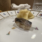 うを徳 - 神戸産いわしのにぎり