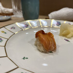 うを徳 - 赤貝のにぎり