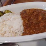 BERG - 五穀米と十種類野菜のカレー@550円