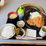 焼肉いっちゃん - 丹波栗きん豚とんかつランチ　１４００円