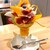 ベリーココ - 料理写真:イチジクとマンゴーのパフェ2280円（税抜き）