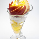 桜街茶房 - 季節限定　　　　りんごパフェ　10月～