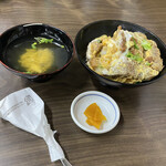 角屋食堂 - カツ丼@680