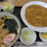 Yoshikuni Shiten - （2022/9月）カレーライスとたぬきうどん