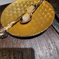 牛牛 西麻布 総本店 - 