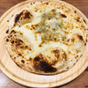 オリーブの丘 - ピッツァ・クワトロフォルマッジ¥640（税込¥704）