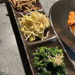 焼肉マウム - ナムル盛合せ