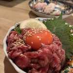 焼肉 タンとハラミ。 - 和牛ユッケ