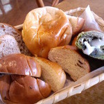 クイーンズベーカリーカフェ - パン