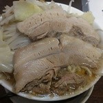 Buta Sanchi - 豚さんちラーメンがっつり肉盛（太麺）850円