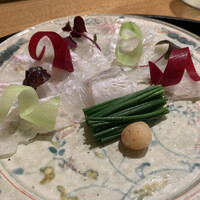 日本料理 太月 - 平目の薄造り