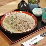 Teuchi Dokoro Akasoba Chaya - 两种冷蕎麦拼盘（大份）