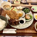 三國湊 食の蔵 灯 - 