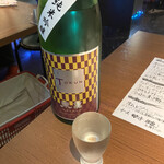 酒とアテ モグラ酒蔵 - 