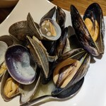 グランディール - アサリ＆ムール貝の白ワイン蒸し