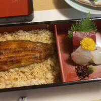 鰻割烹 伊豆栄 本店 - 