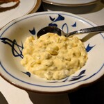 洋食 つばき - 特製タルタルソース(これがまた美味しくてたまらんのよ)