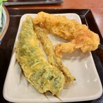 Marugame Seimen - 万願寺唐辛子天。160円