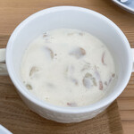 飛行船スタイル 南條 - 海老とマッシュルーム白ワインクリームソース