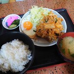 味処花しょく - 豚キムチ定食（￥825）