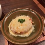 居酒屋　まんまる - コロッケピザ風。528円