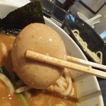 ぶっこ麺らーめん - 味付玉子はでかいし、ぷりぷりでした。