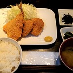 Ura Hachi - 黄金アジ＆ヒレカツ全景