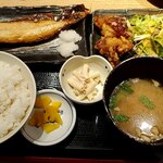 魚然 - 焼魚定食＠930